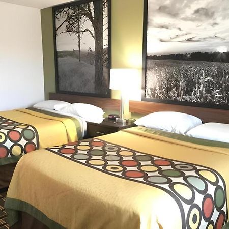 Super 8 By Wyndham Wayne Otel Dış mekan fotoğraf