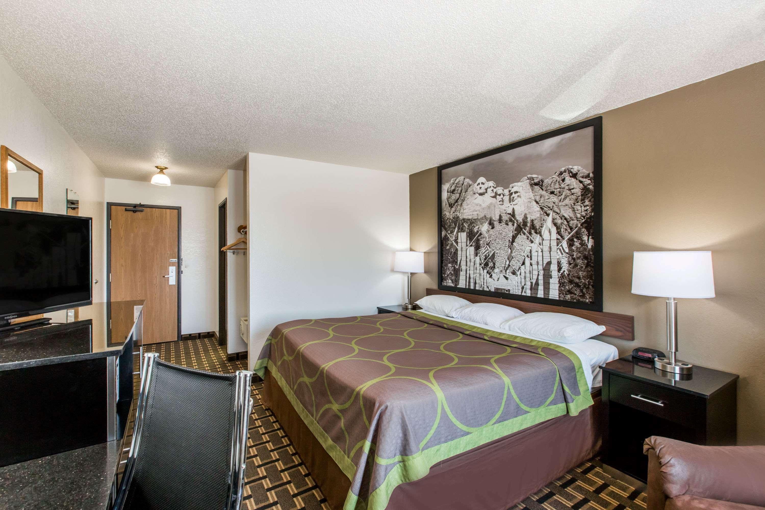 Super 8 By Wyndham Wayne Otel Dış mekan fotoğraf