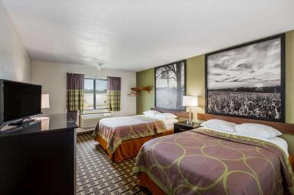 Super 8 By Wyndham Wayne Otel Dış mekan fotoğraf
